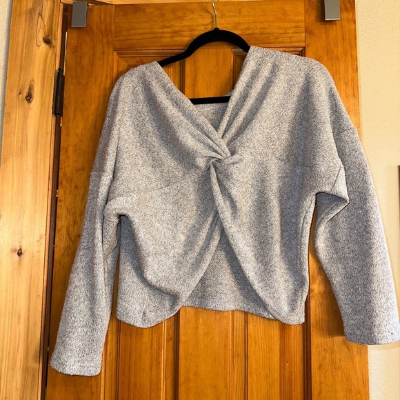 Sugarlips Twist Back Sweater - Picture 7 of 9